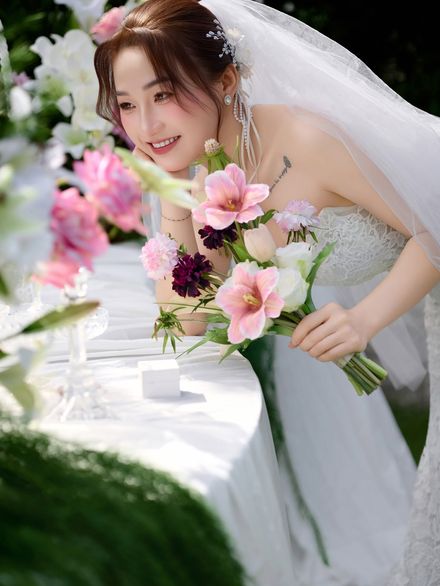 Album Bàn tiệc cong 02