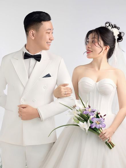 Album Phông trắng cỏ xanh