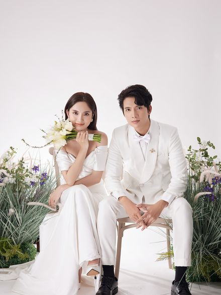 Album Phông trắng khóm hoa 01